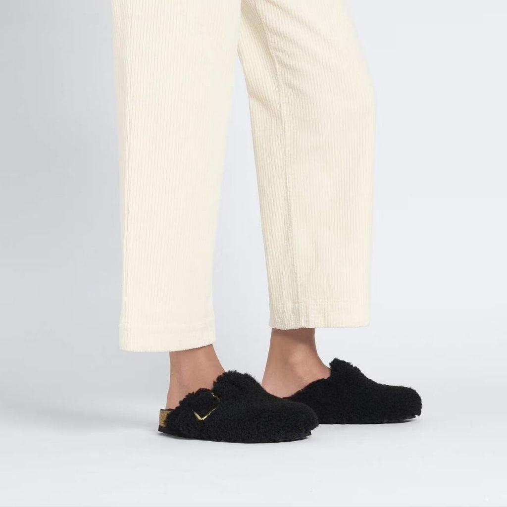 Boston Big Buckle Shearling