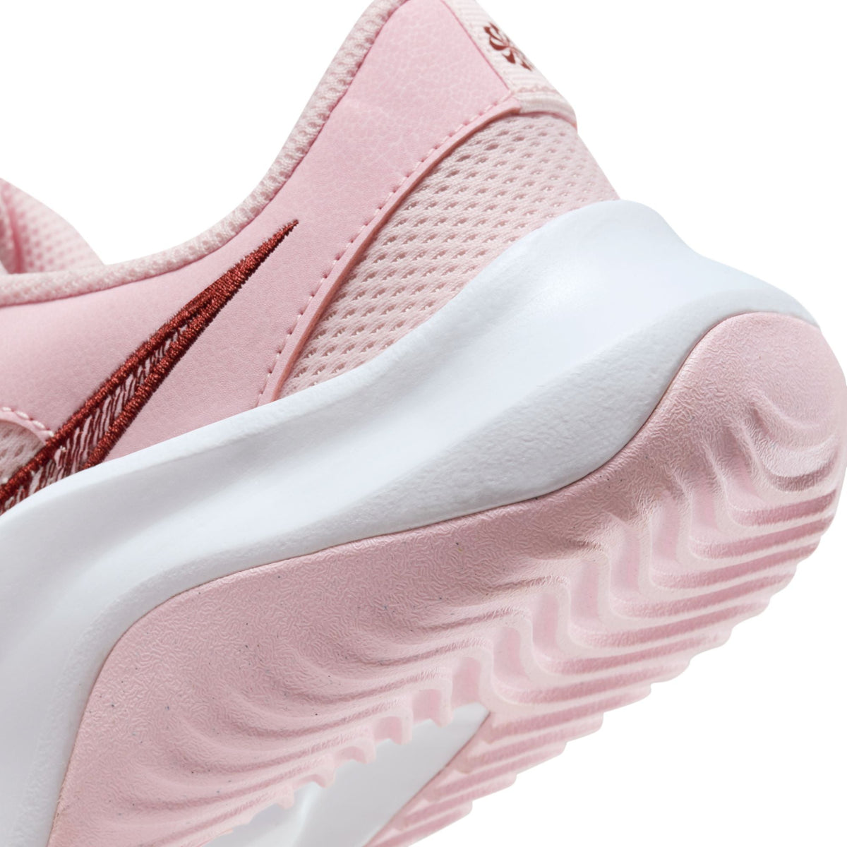Legend Essential 3 Next Nature Workout Shoes