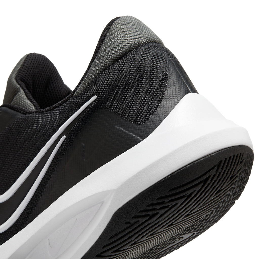 Precision 6 Basketball Shoes