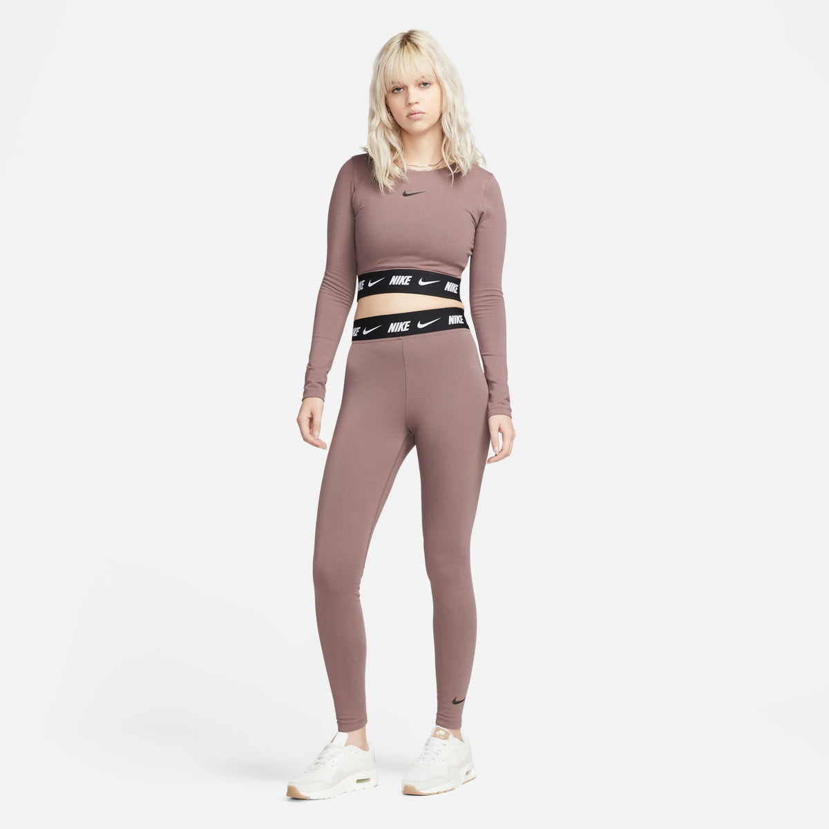 Tape Long Sleeve Crop T-shirt