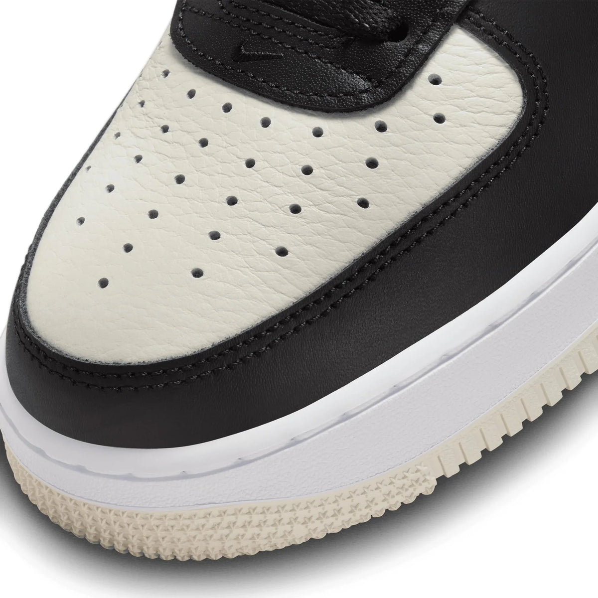 Air Force 1 Low 07 LV8 Lifestyle Shoes