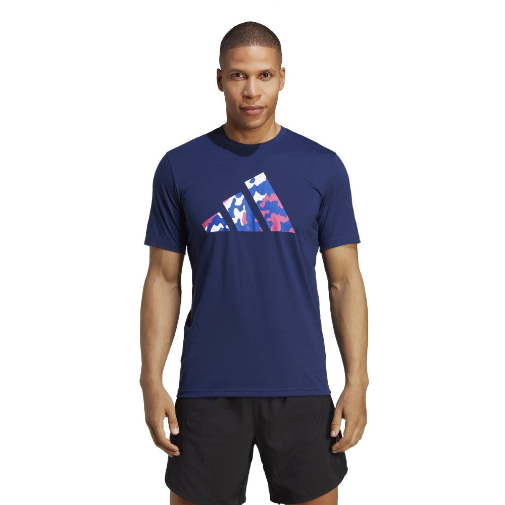 Train Essentials Seasonal Logo Training T-shirts