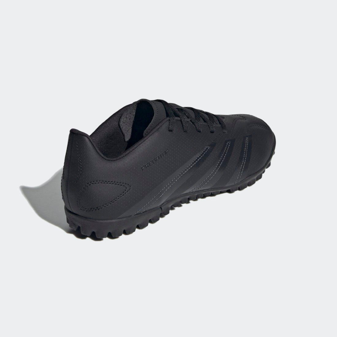 Predator Club Turf  Shoes