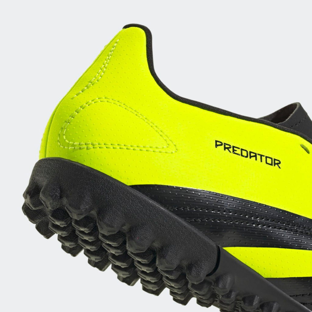 Predator Club Turf  Shoes