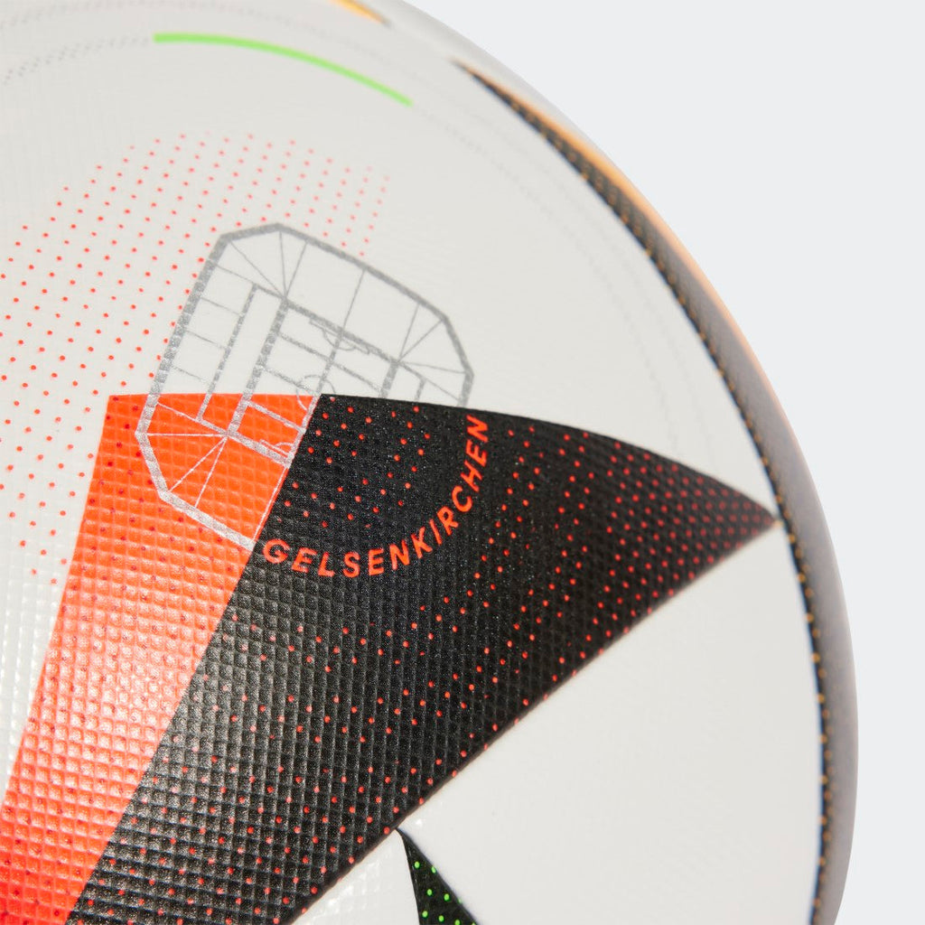 Fussballliebe Competition Ball