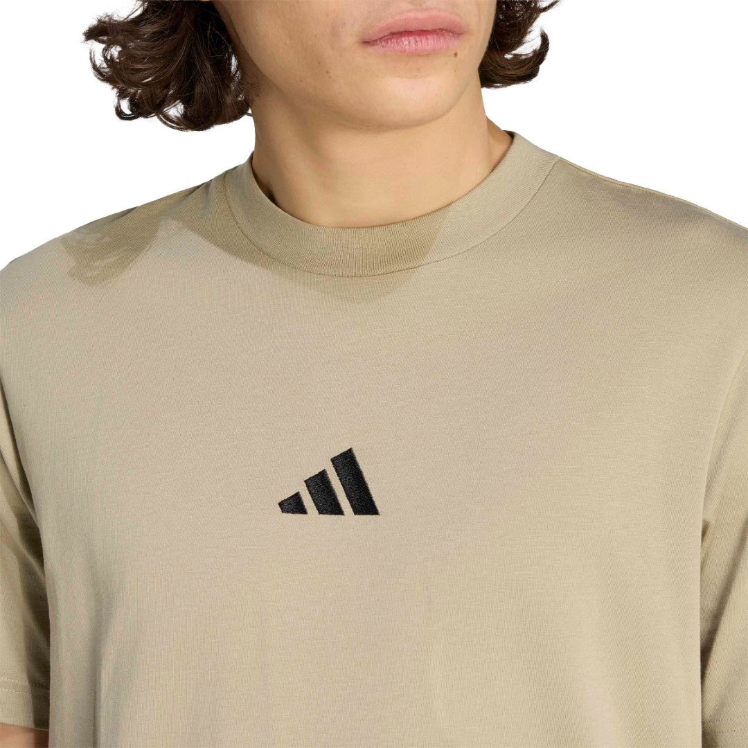 Essentials Small Logo Single Jersey T-Shirt