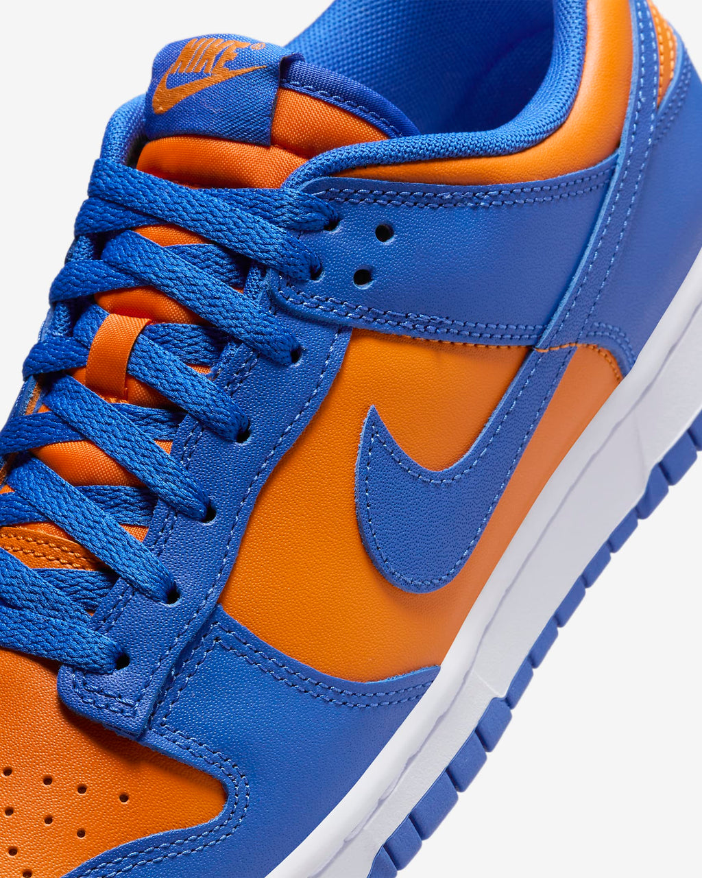 Dunk Low Retro Bttys Lifestyle Shoes